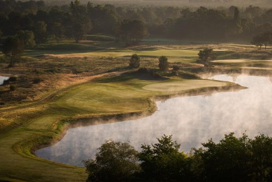 Brume sur le parcours les Châteaux de Cabot Bordeaux